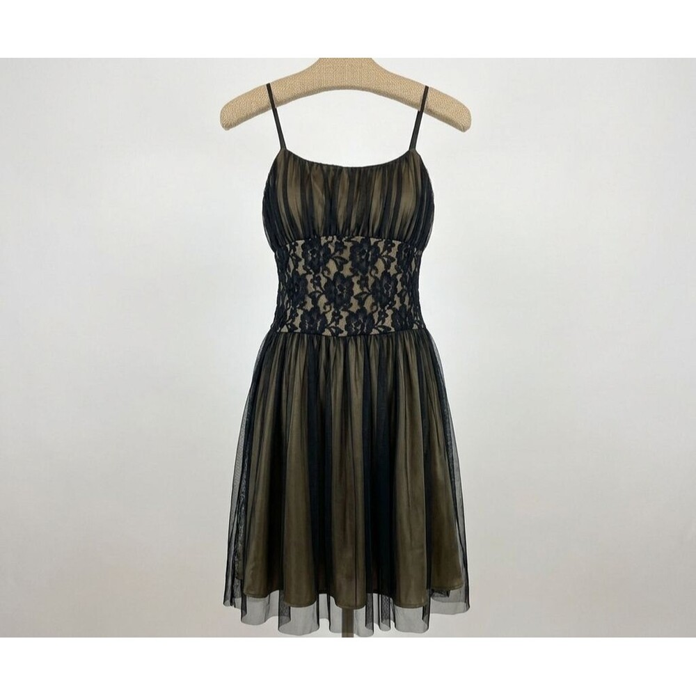 Connected Vintage Black Tulle Cocktail Dress Womens Size 10 Petite Lace